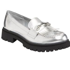 Old Navy Silver Chunky Loafers Women’s 9 Platform Lug Sole Metallic Shoes